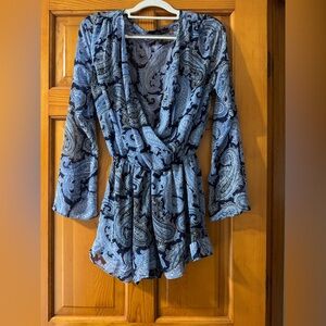 Honey Punch Blue Paisley Romper Size Small